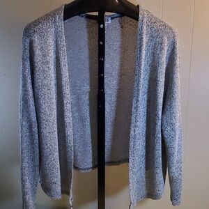 Mudd Black and White Knit Top, Small, EUC (PMB3)